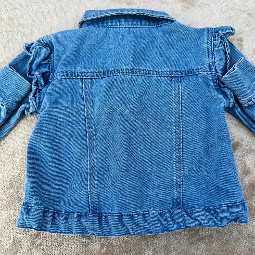 Btween Denim Jacket Girls Size 6 Blue Ruffle Shoulder‎ Cutie Jacket Excellent